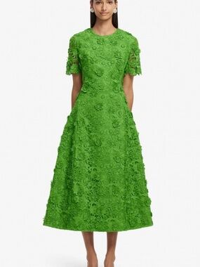 LEO LIN Caroline Lace Short Sleeve Midi Dress